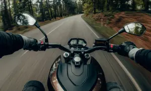Bieszczady na motocykl: Odkryj najlepsze trasy i porady!