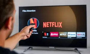 Jak zaktualizować Netflix na telewizorze? Kompleksowy poradnik