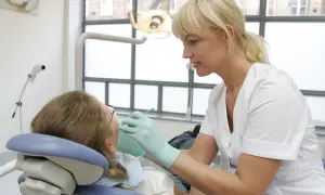 Dentysta NFZ 2026: Twój przewodnik po darmowym leczeniu zębów