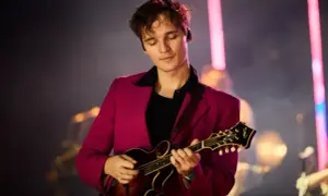 Ile trwa koncert Kwiatu Jabłoni? Planuj wieczór bez stresu!