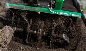 Idealna ziemia bez kamieni? Glebogryzarka separacyjna działa tak!