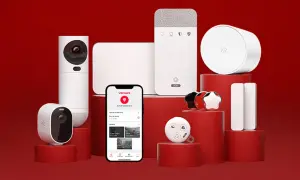 Les éléments qui composent un système d'alarme : caméras, clavier, sirène, détecteurs de mouvement et contacteurs de porte/fenêtre, le tout contrôlé par une application mobile.