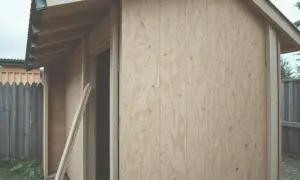 Jak skutecznie zabezpieczyć płytę OSB przed wilgocią i uniknąć zniszczeń