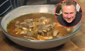 Flaczki z żołądków drobiowych Strzelczyka: jak zrobić idealne?
