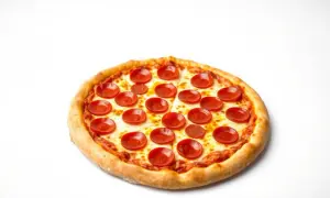 Ile kalorii ma pizza 50 cm? Zaskakujące dane i praktyczne porady