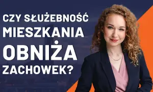 Kobieta z burzą loków wyjaśnia, czy służebność mieszkania obniża zachowek.