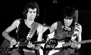 Historia gitary elektrycznej: Od cichej do ikony rocka