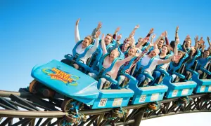 Heide Park Attraktionen: Dein Guide für Nervenkitzel & Familienspaß