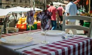 Gdzie zjeść w Katanii? Odkryj lokalne smaki i najlepsze restauracje