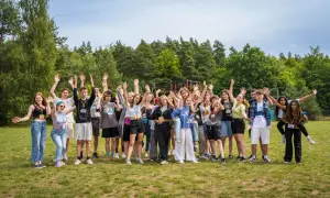 Rodzinny kurs językowy za granicą: ile kosztuje i co wybrać?