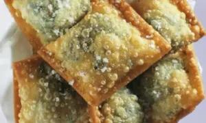 Des barbajuan croustillants, une recette niçoise à déguster sans attendre.