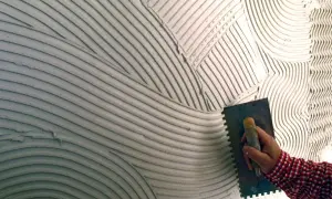 Jak zrobić wzory z gipsu na ścianie? Kompletny poradnik DIY