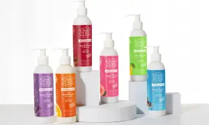 Kolekcja lekkich balsamów do ciała z solanką Wieliczka. Różne zapachy: żurawina, róża, trawa cytrynowa, lawenda, pomarańcza, passiflora. Body lotion co to? To lekki balsam nawilżający.