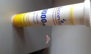 Ascorvita 1000 mg: Lek czy suplement? Rozwiej wątpliwości!