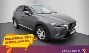 Grå Mazda CX-3, en kompakt SUV. Inga synliga problem med bilen, bara hemleverans i hela Sverige inom 24h.