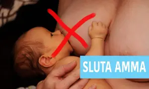 En röd X över en bebis som ammar. Texten "SLUTA AMMA" syns tydligt.
