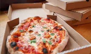 Ile kalorii ma pizza wegetariańska? Zaskakujące różnice w kaloriach