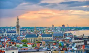 Gdzie leży Antwerpia? Odkryj jej niezwykłą lokalizację w Belgii