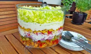 Sekret idealnej sałatki gyros: przepis, warstwy, triki Rafała