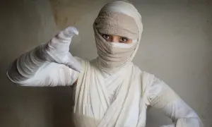 Stwórz wyjątkowy strój karnawałowy DIY z własnych ubrań i akcesoriów
