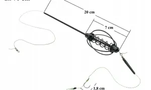 Akcesoria do metody gruntowej: koszyczek zanętowy (7 cm), obciążenie (20 cm), żyłka (71 cm), haczyk (1,8 cm) i krętlik (1 cm). Idealne, by zrobić wędkę na grunt.