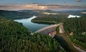 Jezioro Pilchowickie: tajemnice, historia i atrakcje, które musisz poznać