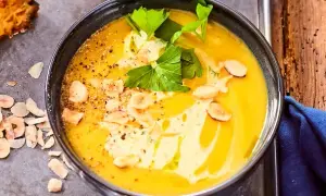 Leichte Vorspeisensuppen: Blitzschnelle Rezepte & Tipps für Genießer