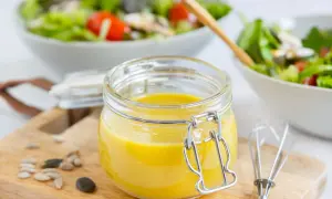Salatdressing selbst machen: Einfache Rezepte & Tipps für Geschmack