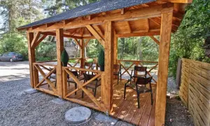 Skansen Forest Kraków - idealne miejsce na relaks i przygodę