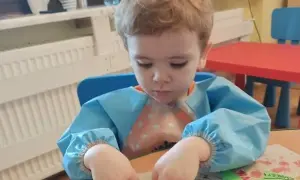 Ile godzin dziecko z autyzmem w przedszkolu powinno spędzać?