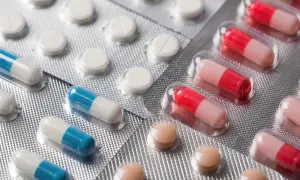 Diclac: na receptę czy bez? Żel OTC, tabletki tylko z przepisu lekarza.