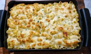 Gratin de pâtes aux œufs: la recette ultime, moelleuse et facile