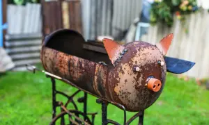 Kreatywne wykorzystanie starego bojlera: grill w kształcie świnki. Oto co można zrobić ze starego bojlera, tworząc oryginalny element ogrodowy.