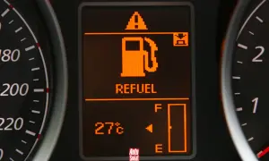 Passat B7 2.0 TDI: Ile litrów ma bak? Zasięg i rezerwa!