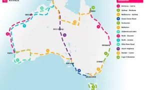 Australien-Karte mit Routen: 2 Wochen Australien? Ja, das lohnt sich! Von Perth bis Cairns, die Vielfalt ist riesig.