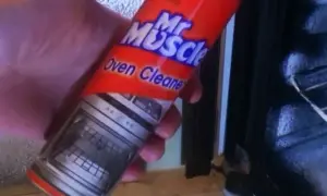 Gdzie kupić Mr Muscle do piekarnika? Sprawdź najlepsze oferty!