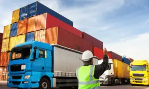 Spedycja Twój klucz do efektywnego transportu? Definicja i typy