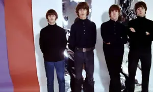 The Beatles w czarnych golfach i dżinsach. Ciekawe, czy wtedy wiedzieli, jak wielką legendą się staną?