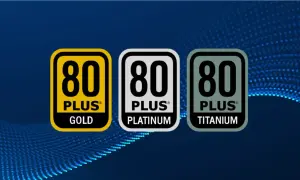 Drei Logos: 80 PLUS Gold, Platinum und Titanium. Diese Zertifizierung steht für hohe Energieeffizienz bei Netzteilen.