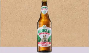 Szklana butelka piwa Miłosław & Makłowicz Arcy Lager, warzonego z ryżem, lekkiego w smaku.