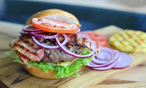 Co do burgera? Odkryj składniki idealnego smaku!