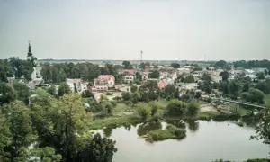 Uniejów atrakcje: Odkryj najciekawsze miejsca i aktywności w mieście