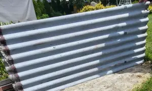 Blacha falista na dach - wybierz najlepsze materiały i oszczędzaj