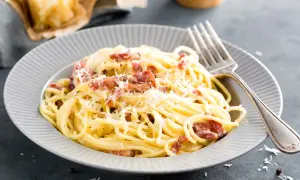 Najlepsze dania z makaronem spaghetti - 10 sprawdzonych przepisów krok po kroku