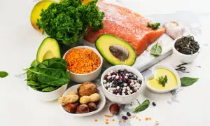 Jaką dietę stosować przy wysokim cholesterolu? Skuteczne sposoby na obniżenie poziomu