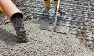 Jaki cement na fundament – kluczowe rodzaje i ich zastosowanie w budownictwie