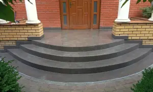 Cement na zewnątrz: Sprawdź, który wybrać, by uniknąć kosztownych błędów