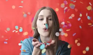 Jakie konfetti na ślub - 10 inspirujących pomysłów na dekoracje