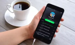 Aplikacja Spotify – co to jest i jak zmienia sposób słuchania muzyki