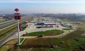 Gdzie można zjeść na autostradzie A1? Najlepsze miejsca na posiłek